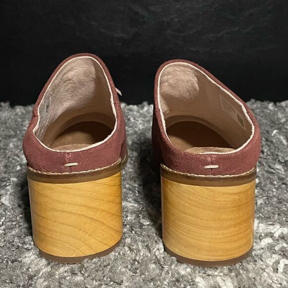 NIB TOMS Leila Tassel Mules - Picture 6 of 8